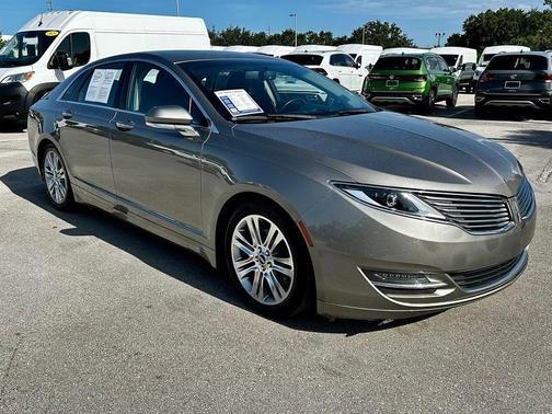 2016 Lincoln MKZ Base