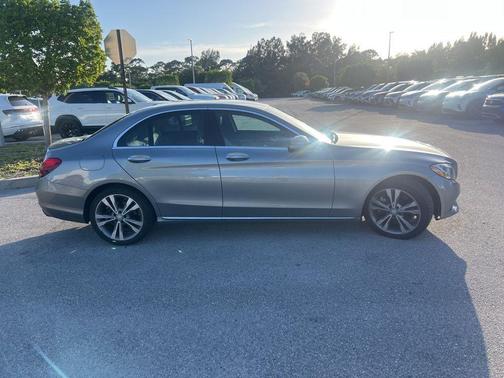 2016 Mercedes-Benz C-Class C 300