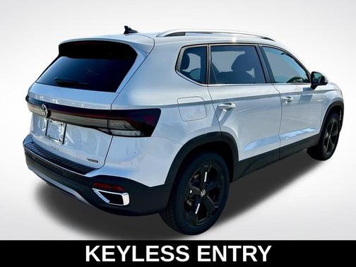 2025 Volkswagen Taos 1.5T SEL