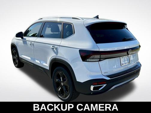 2025 Volkswagen Taos 1.5T SEL