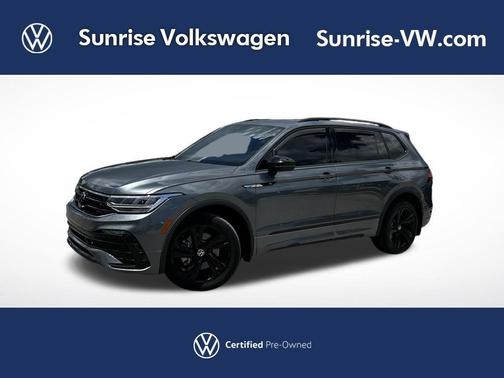 2024 Volkswagen Tiguan 2.0T SE R-Line Black