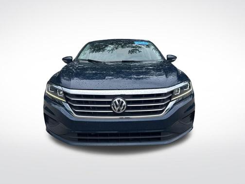 2022 Volkswagen Passat 2.0T SE