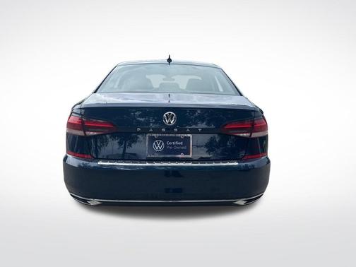 2022 Volkswagen Passat 2.0T SE