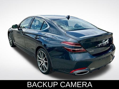 2024 Genesis G70 2.5T