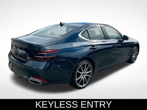 2024 Genesis G70 2.5T