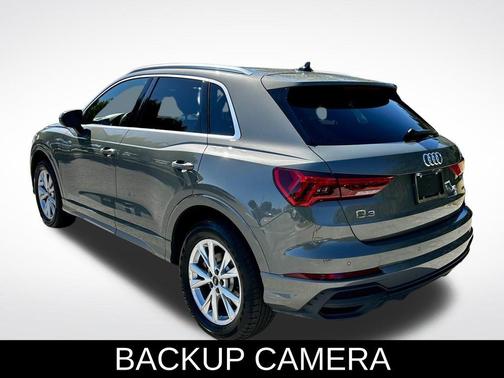 2024 Audi Q3 45 S line Premium