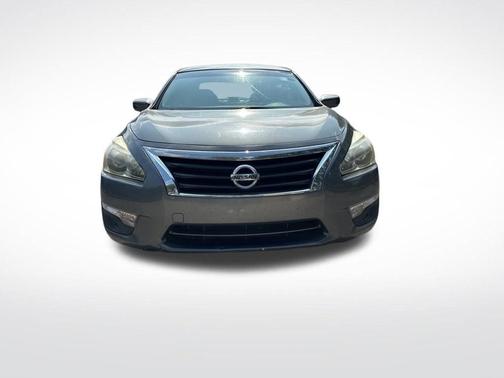 Gun Metallic 2015 Nissan Altima 2.5 S