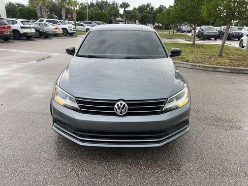 2015 Volkswagen Jetta 2.0L S