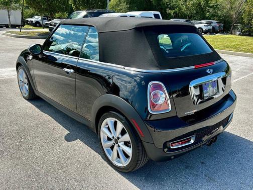 2011 MINI Cooper S Base