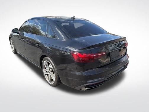 2023 Audi A4 45 S line Premium Plus