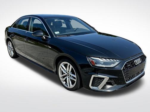 2023 Audi A4 45 S line Premium Plus