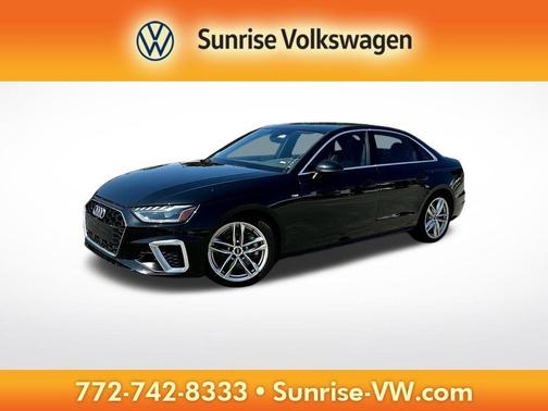 2023 Audi A4 45 S line Premium Plus