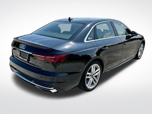 2023 Audi A4 45 S line Premium Plus