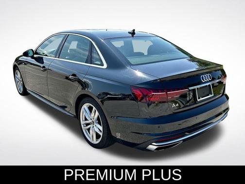 2023 Audi A4 45 S line Premium Plus