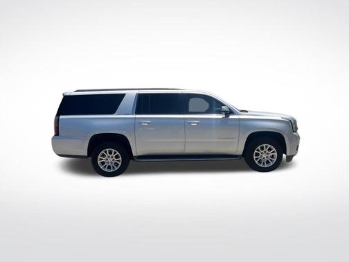 Quicksilver Metallic 2019 GMC Yukon XL SLT