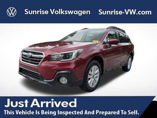 Crimson Red Pearl 2019 Subaru Outback 2.5i Premium