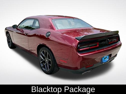 2022 Dodge Challenger SXT
