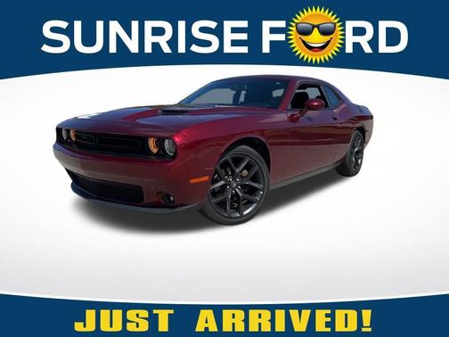 2022 Dodge Challenger SXT