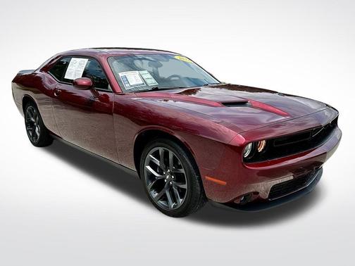 2022 Dodge Challenger SXT