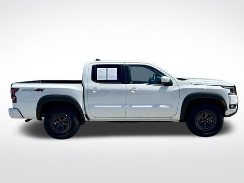Glacier White 2026 Nissan Frontier PRO-4X
