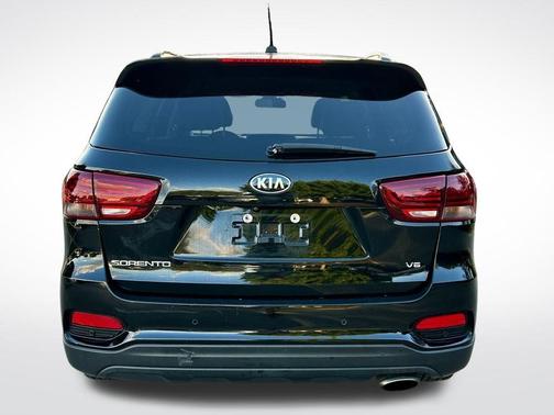 2020 Kia Sorento S