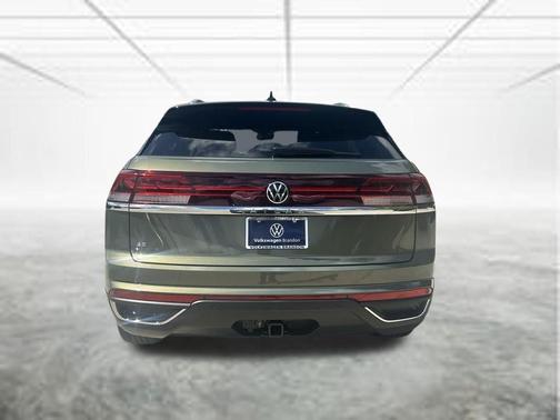 Green 2026 Volkswagen Atlas Cross Sport 2.0T SE W/TECHNOLOGY