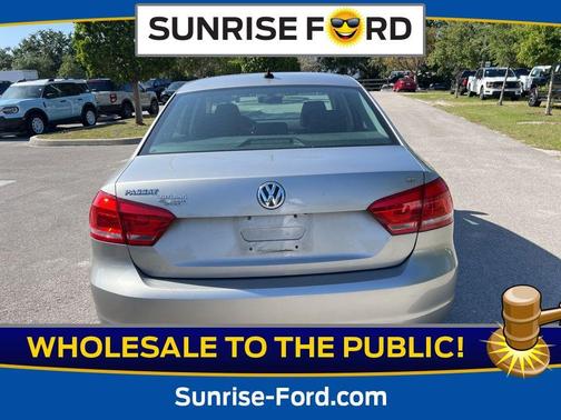 2013 Volkswagen Passat 2.5 SE