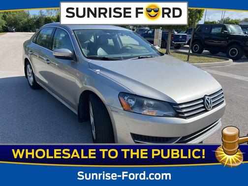 2013 Volkswagen Passat 2.5 SE