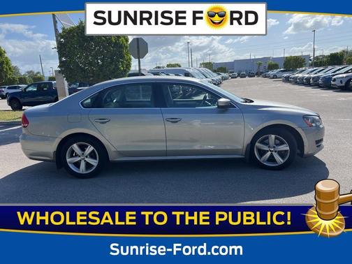 2013 Volkswagen Passat 2.5 SE
