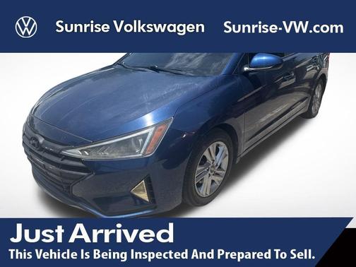 2020 Hyundai ELANTRA SEL