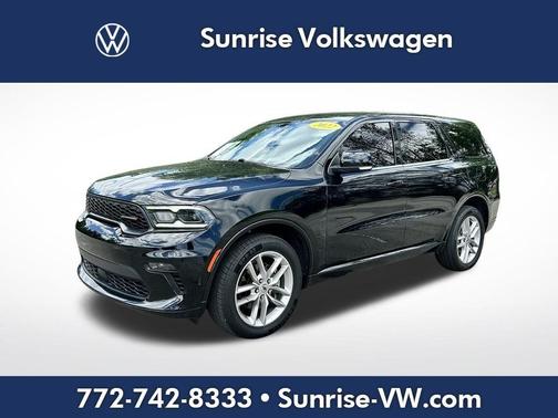 DB Black Crystal Clearcoat 2022 Dodge Durango GT