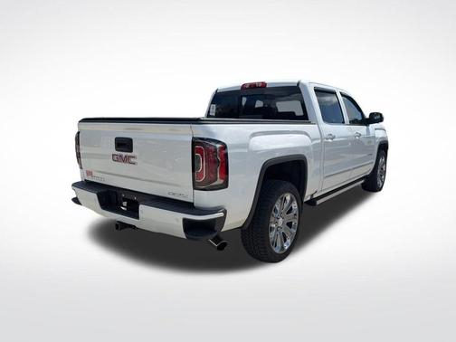 White Frost Tri-Coat 2017 GMC Sierra 1500 Denali