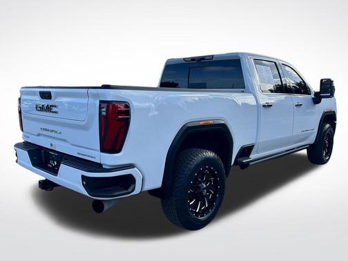 2024 GMC Sierra 2500 Denali