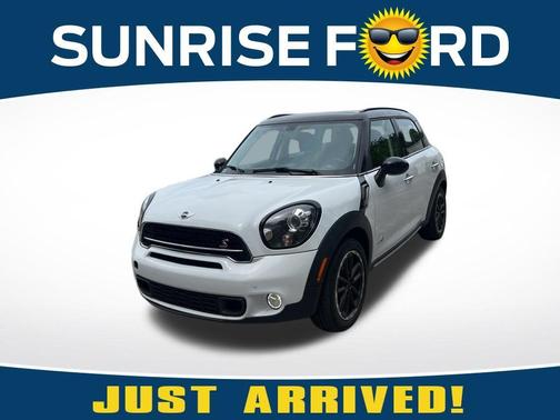 Light White 2015 MINI Countryman Cooper S ALL4