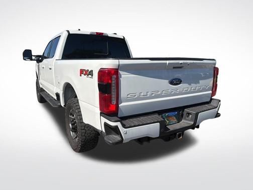 2024 Ford F-350 Lariat Super Duty