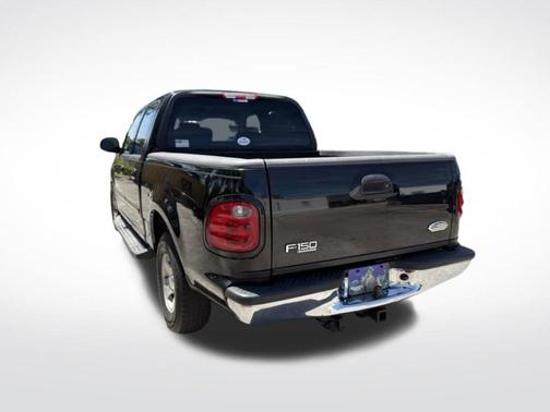 Black Clearcoat 2002 Ford F-150 XLT SuperCrew
