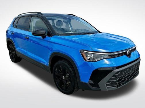 2025 Volkswagen Taos 1.5T SE Black