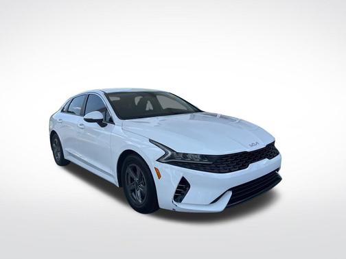 2022 Kia K5 LXS