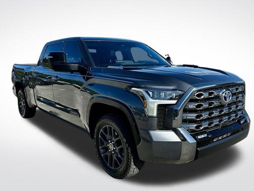 2023 Toyota Tundra Hybrid Platinum