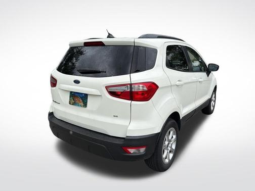 Diamond White 2021 Ford EcoSport SE
