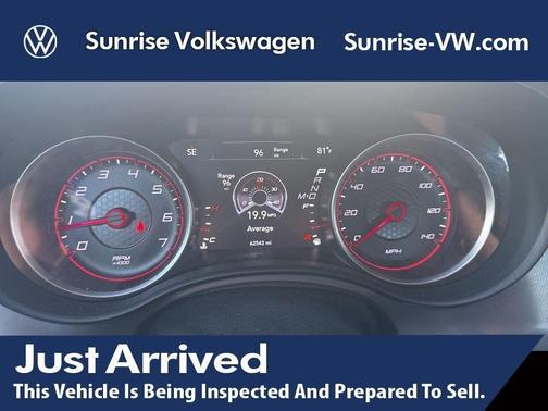 Pitch Black Clearcoat 2022 Dodge Charger SXT