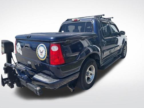 2004 Ford Explorer Sport Trac XLS