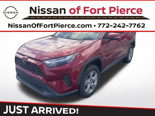 2022 Toyota RAV4 Hybrid XLE