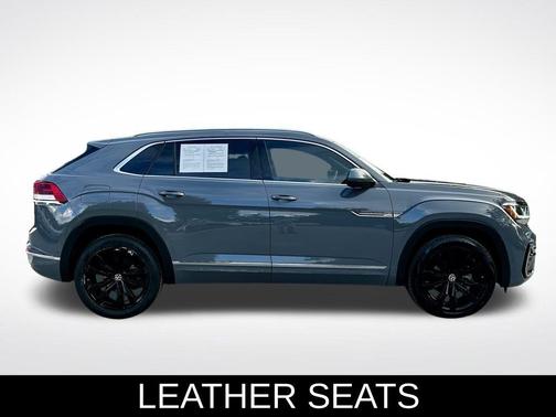 2022 Volkswagen Atlas Cross Sport 3.6L V6 SEL Premium R-Line