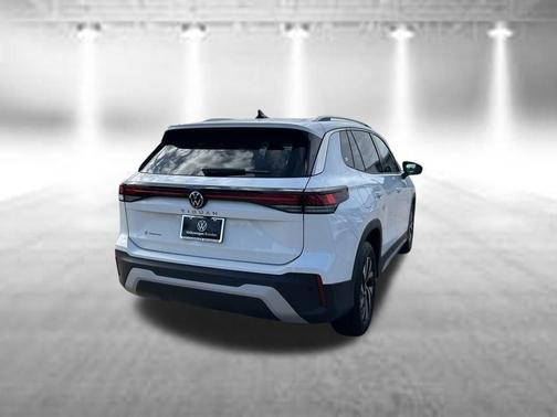 Pure White 2026 Volkswagen Tiguan 2.0T S