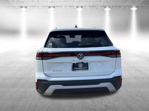 Pure White 2026 Volkswagen Tiguan 2.0T S
