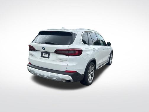 2023 BMW X5 PHEV xDrive45e