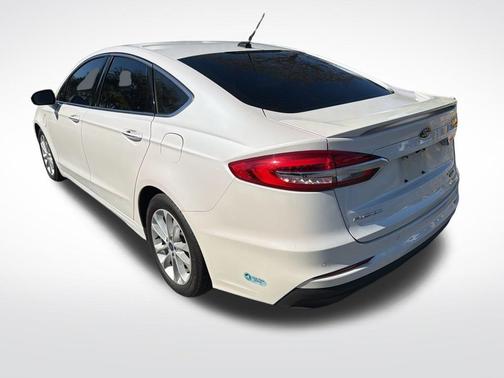 2020 Ford Fusion Energi Titanium