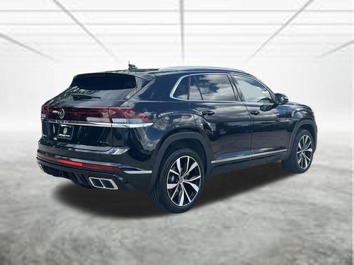 Black 2026 Volkswagen Atlas Cross Sport 2.0T SEL Premium R-Line