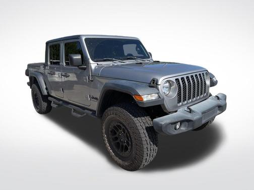 2020 Jeep Gladiator Sport